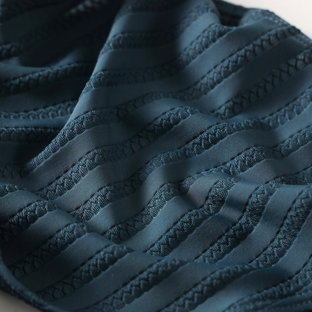 ZD【Anniversary Sale】 Vertical Lace Mesh Breathable Low Rise Men Briefs