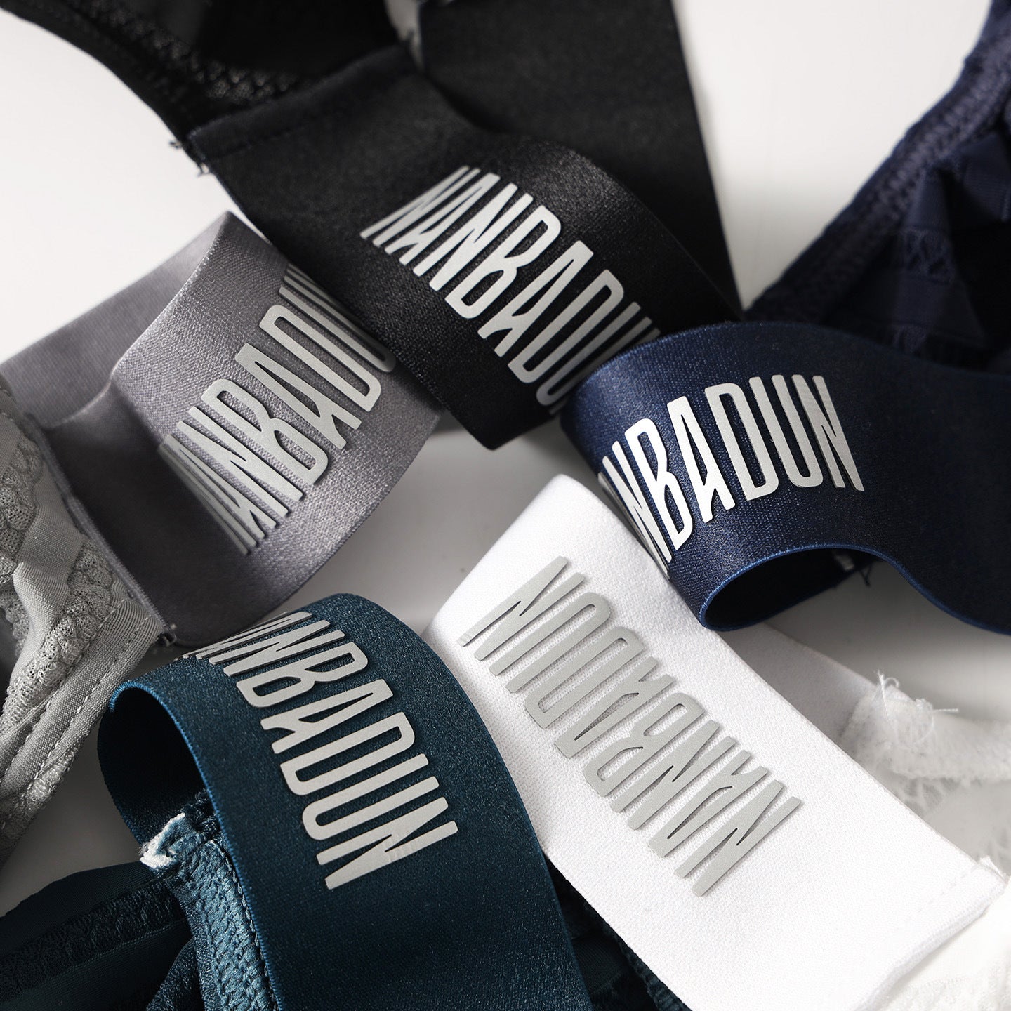 ZD【Anniversary Sale】 Vertical Lace Mesh Breathable Low Rise Men Briefs