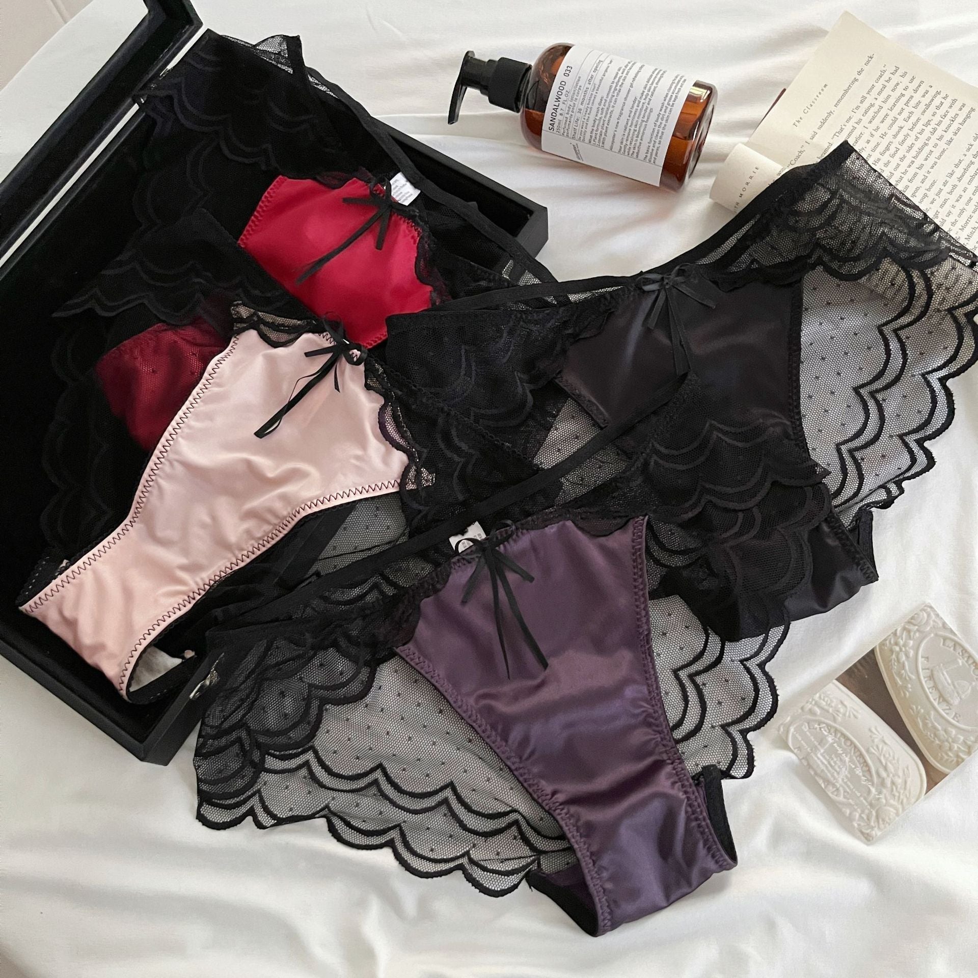 ZD Parisian Violet Dot