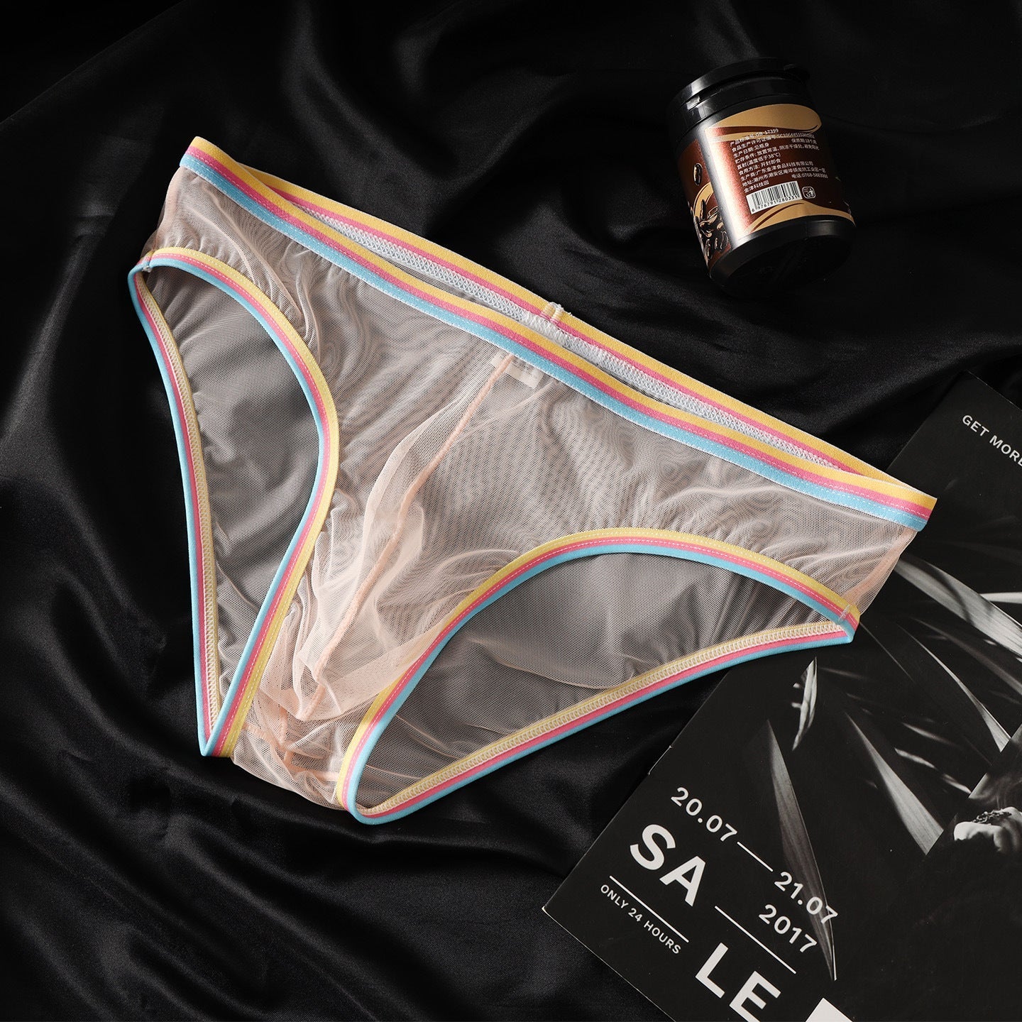 Rainbow-edged mesh breathable briefs
